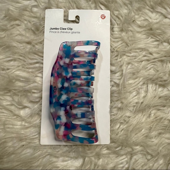 Lululemon Jumbo Claw Clip Gusto Blue / Racer Pink NLA online and at store - Picture 1 of 2